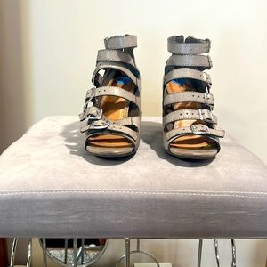 Gray soft leather, multi strapped shoes in a size 6.5!